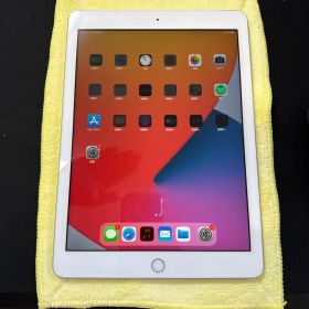 Apple iPad (第6世代) シルバー 32GB