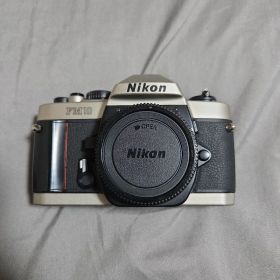 Nikon FM10 フィルム一眼レフカメラ 本体