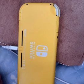 Nintendo Switch Lite イエロー 本体
