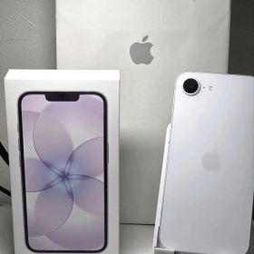 iPhone 17 ホワイト 新品 97,800円 中古 95,800円 | ネット最安値の 