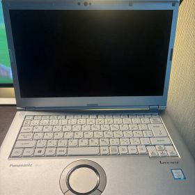パナソニックの軽量モバイルノートPC「Let's note CF-LV7