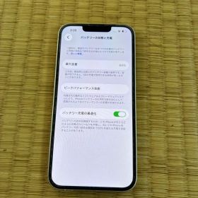 Apple iPhone 13 128GB 本体 SIMフリー破損なし。ホワイト
