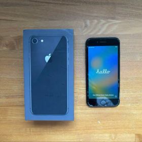 iPhone8 本体