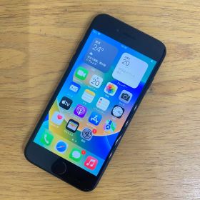 初期保証付 Apple iPhone SE 第二世代 MHGP3J/A 82%
