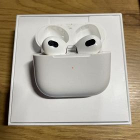 Apple Airpods 第3世代