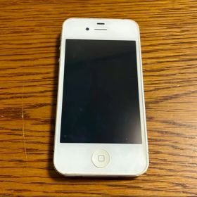 【ジャンク】Apple iPhone 4S ホワイト 16GB本体