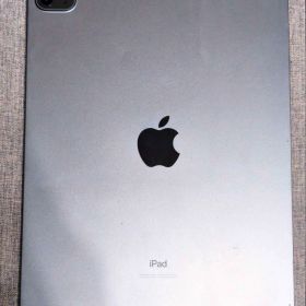 iPad Pro 11インチ 第2世代 Wi-Fiモデル256GBスペースグレイ