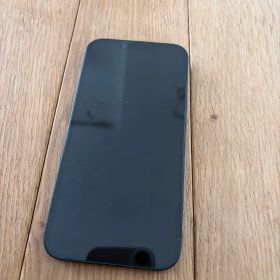 Apple iPhone 14ブラック 本体