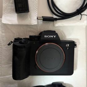 美品SONY α7 IV 本体 ミラーレス一眼