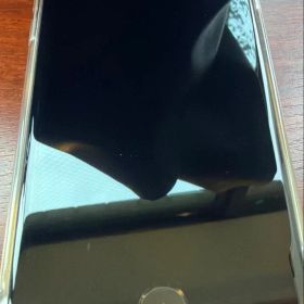 iPhone SE 64GB 二世代