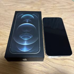 Apple iPhone 12Pro シルバー 本体
