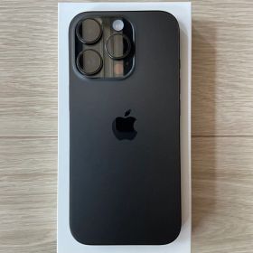 iPhone16Pro 256GB ブラックチタニウム 中古 ケーブル/箱付
