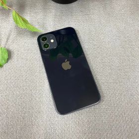 iPhone 12 ブラック128GB 国内SIMフリー 送料無料