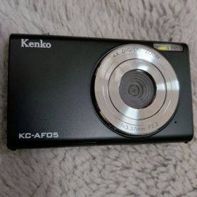 Kenko デジタルカメラ KC-AF05 本体＋64ギガSDカード付き