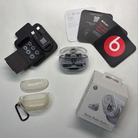 Beats Studio Buds+ Transparent（クリアモデル）