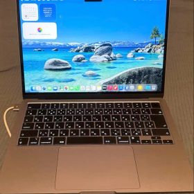 【極美品】100% Macbook Air M2 13インチ8GB/256GB