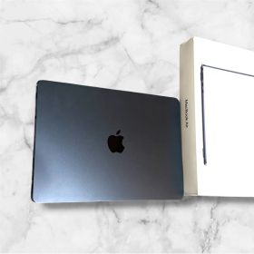 【美品】MacBook Air M2 2022 スペースグレイ US配列