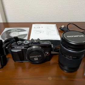 OLYMPUS PEN E-PL7 本体 ミラーレス一眼