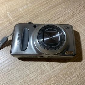 1469 FUJIFILM FINEPIX F300EXR シルバー デジカメ 動作確認済み 美品【コ】