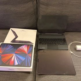 iPadProM1 512GB 12.9 Wi-Fi+MagicKeyboard