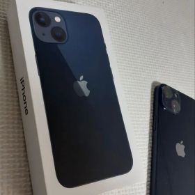 【極美品】Apple iPhone 13 ミッドナイトおまけ付き128G