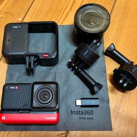 Insta360 ONE R 本体 レンズ２個セット