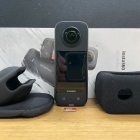 動作品 Insta360 X3 360度アクションカメラ 256GBカード付き