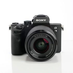 【中古】 (ソニー) SONY α7 III レンズキット [ILCE-7M3K]【中古カメラ デジタル一眼】 ランク：B