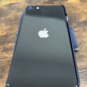iphone se 第２世代 64G 美品