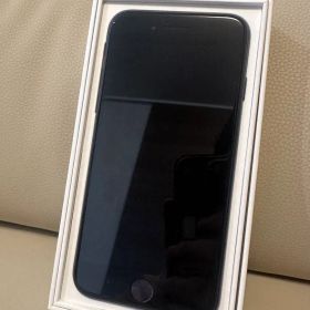 iPhone SE 第2世代 (SE2) ブラック 64GB