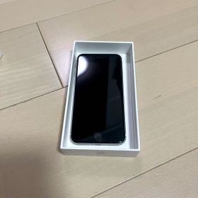 iPhone SE（第2世代）64GB ホワイト + ケース4点セット