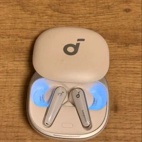 Anker Soundcore Liberty 4ワイヤレスイヤホン