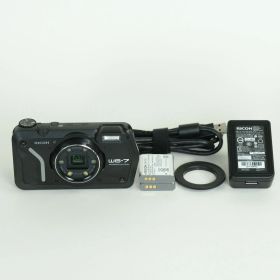 [美品 | バッテリー2個付] RICOH WG-7 ブラック | コンパクトデジタルカメラ