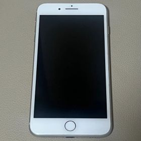 Apple iPhone 8 Plus 本体 シルバー