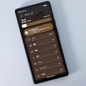 【中古】Google Pixel 6a 128GB 本体のみ Charcoal 白ロム AU版 ○