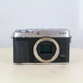 【中古】(フジフイルム) FUJIFILM X-E3 ボディ シルバー