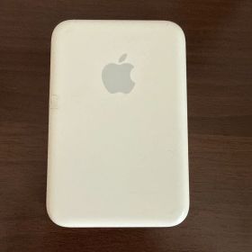 純正Apple MagSafe充電器