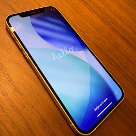 Apple iPhone 12 本体 ホワイト 64GB
