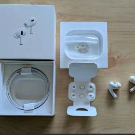 Apple AirPods Pro 第2世代 本体 充電コード付き