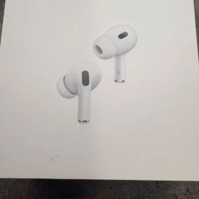 Apple AirPods Pro 第二世代 Lightning