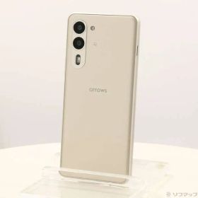 ソフマップ 〔中古品〕 arrows We2 Plus M06 256GB シャンパンシルバー ASMC06004 SIMフリー【262】