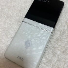 ☆ Motorola razr 60d 本体 ☆