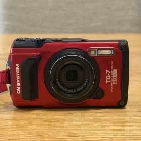 OM SYSTEM TG-7 レッド 本体