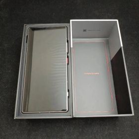 美品 Nubia Z70 Ultra 16 512 イエロー グロ版 おまけ付