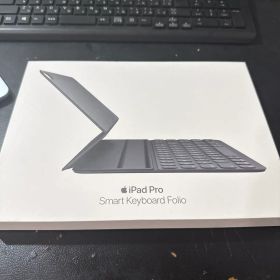Apple iPad Pro Smart Keyboard Folioジャンク