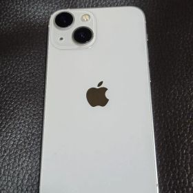 iPhone 13 スターライト SIMフリー バッテリー84%