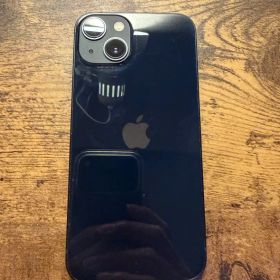 iPhone 13 128GB ミッドナイト 画面割れあり