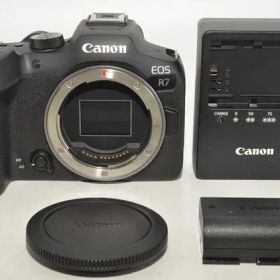 1088★美品・ショット数21000回以下★Canon EOS R7 ボディ