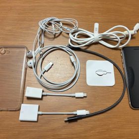 iPhoneSE第3世代 スターライト 64g SIMフリー セット