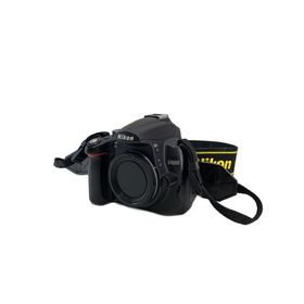 Nikon◆デジタル一眼カメラ D5000 レンズキット//